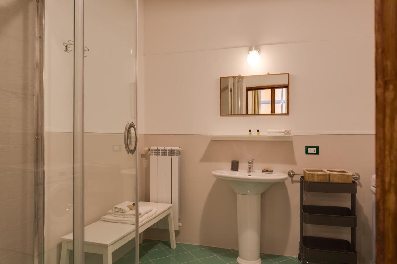 Romac Baullari Holiday Apartment In Campo De Fiori Bagian luar foto