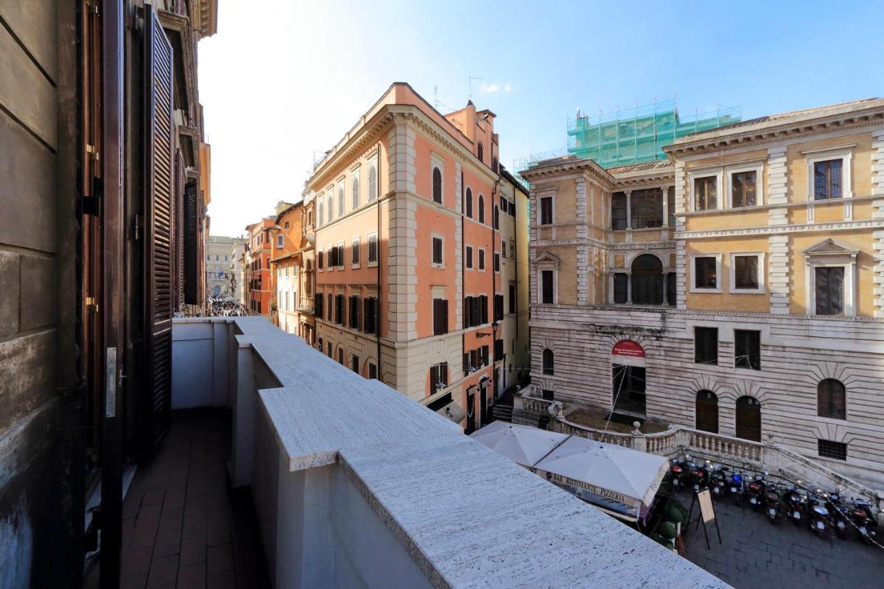Romac Baullari Holiday Apartment In Campo De Fiori Bagian luar foto